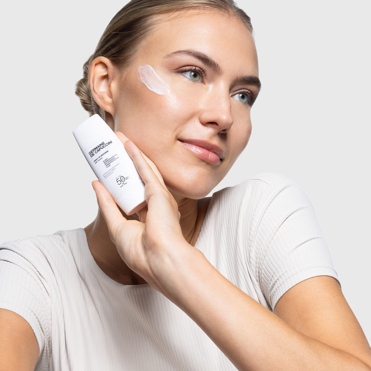 Daily Hi-Defense Dry Touch SPF50 - 30ml